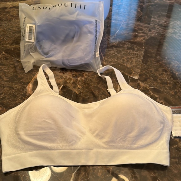 Underoutfit Comfort Shaping Bra size XL
BNWT - Picture 2 of 5